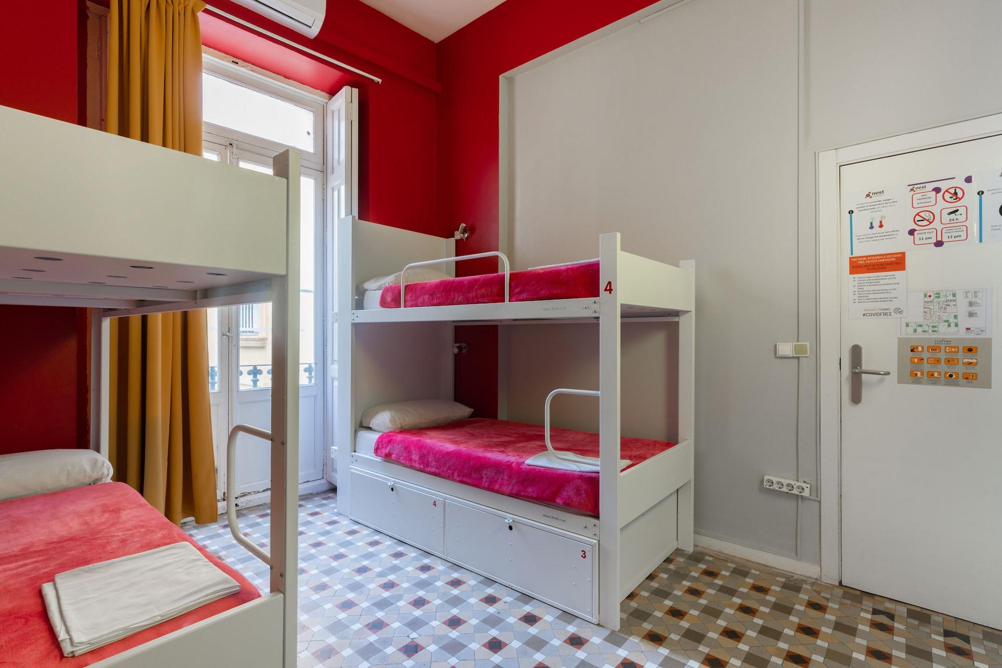 ולנסיה Red Nest Hostel מראה חיצוני תמונה
