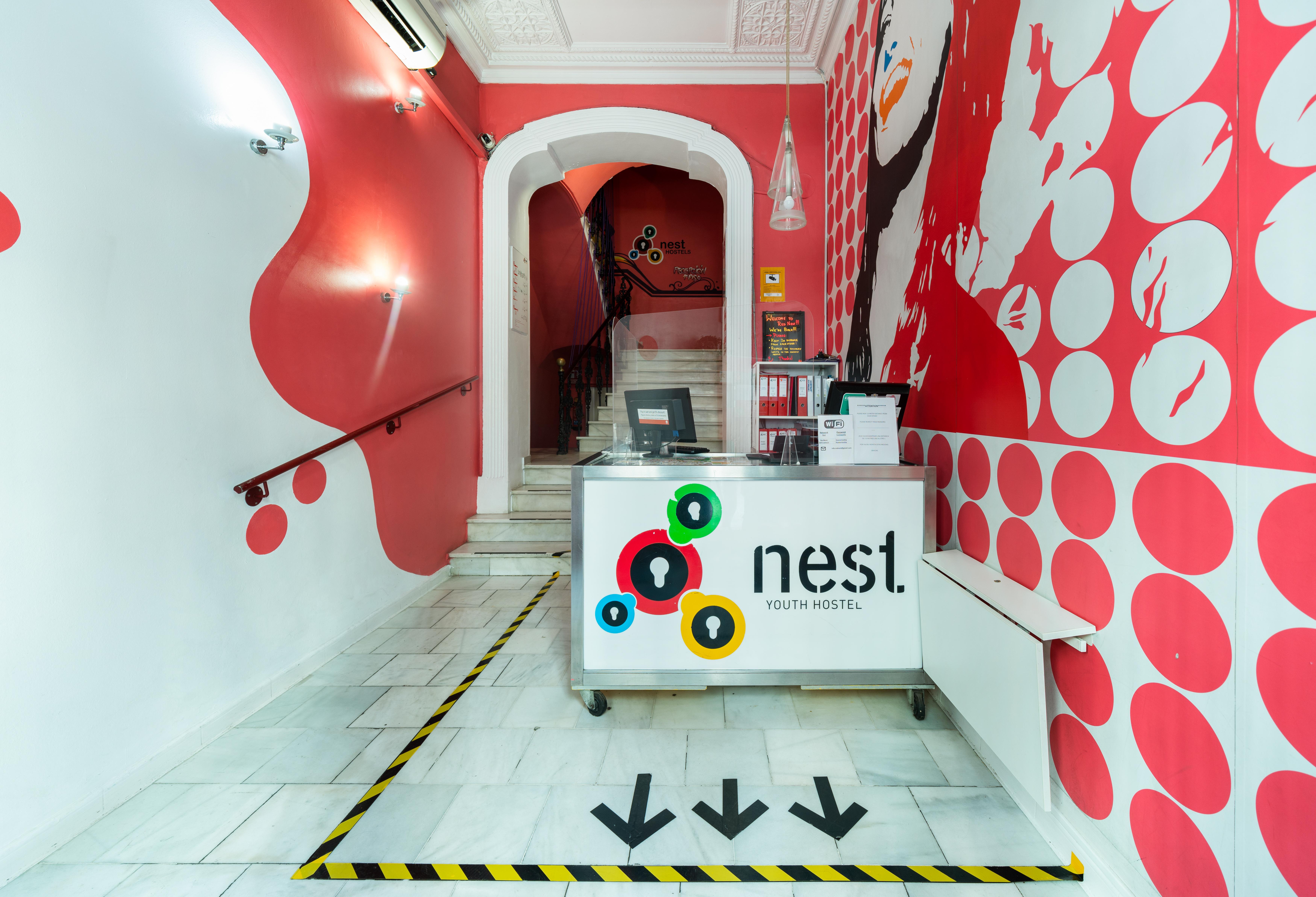 ולנסיה Red Nest Hostel מראה חיצוני תמונה
